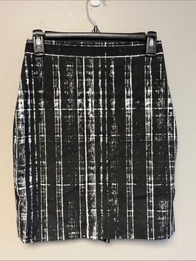 Banana Republic Black White Stretch Pencil Skirt Size 0